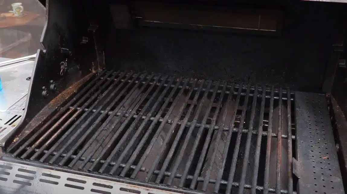 a soiled barbeque grill ready for cleaning